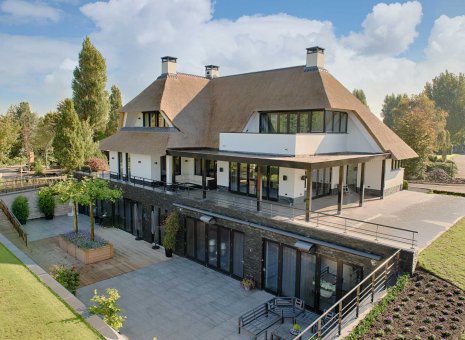 (Mantelzorg) Villa te Rijnsburg